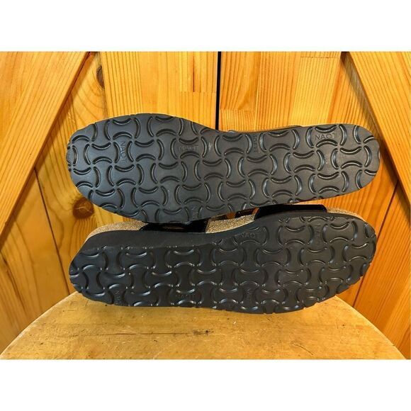 NAOT KATE Black leather Jewel Sandals Size 8 - Picture 7 of 8